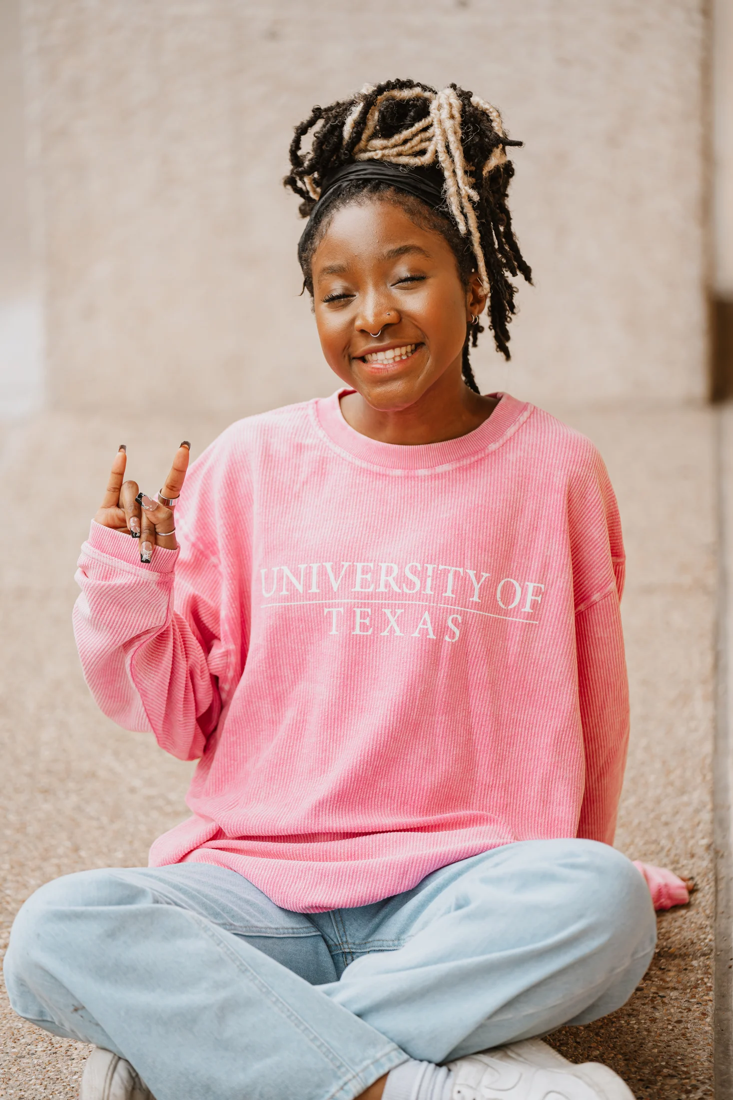 University of Texas Distressed Bar Corded Sweatshirt - Image 5